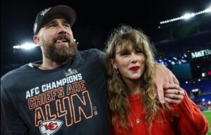 Taylor Swift y Travis Kelce inspiran película navideña