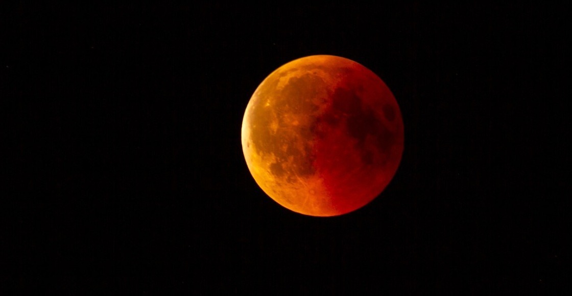 Fecha y hora para observar la superluna y el último eclipse lunar de 2024 en México