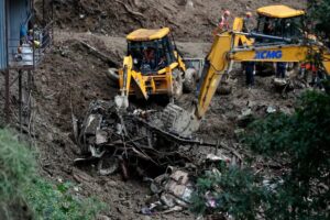 Inundaciones y deslizamientos en Nepal dejan más de 120 muertos